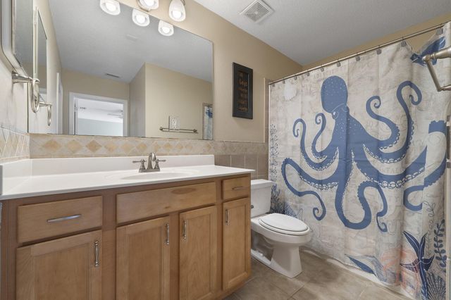 12 Hillcrest Drive, Shalimar, FL 32579