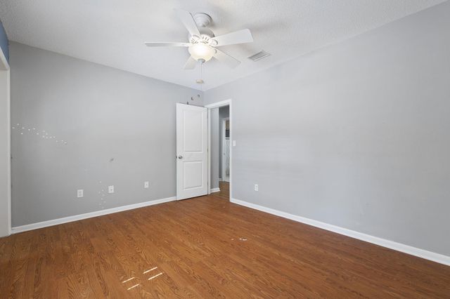 12 Hillcrest Drive, Shalimar, FL 32579