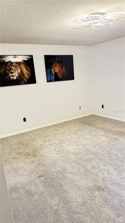 Image 16 of property listing at 5333 RENOIR DRIVE, Orlando, FL 32818