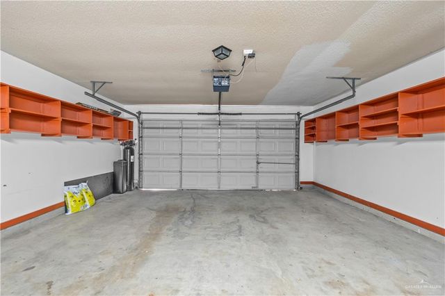 1201 Zinnia Avenue, Mcallen, TX 78504