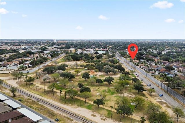 1201 Zinnia Avenue, Mcallen, TX 78504