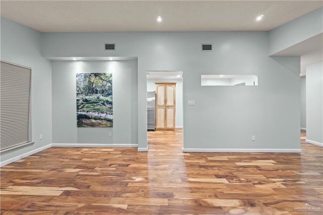 1201 Zinnia Avenue, Mcallen, TX 78504