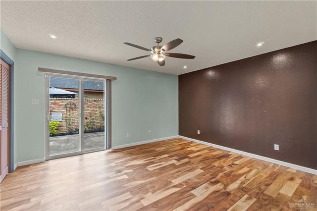 1201 Zinnia Avenue, Mcallen, TX 78504