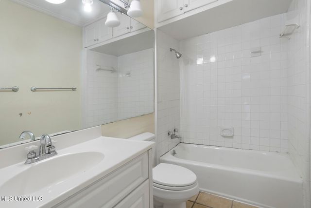 3831 Tyrone Drive, Jackson, MS 39216