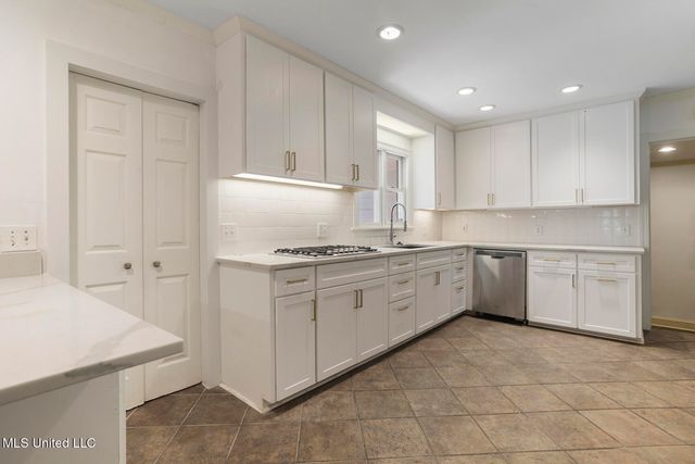 3831 Tyrone Drive, Jackson, MS 39216