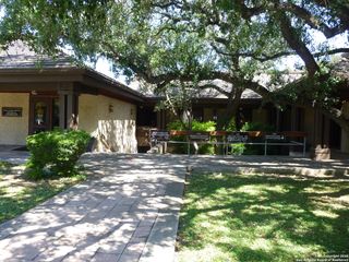7272 Wurzbach Rd Ste 1001, San Antonio, TX 78240