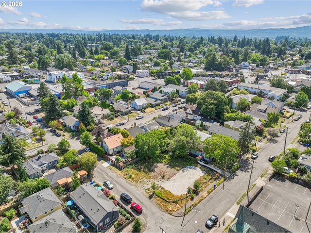5528 Se RHONE St, Portland, OR 97206