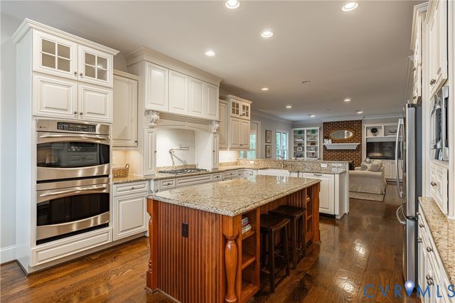 12917 Holmbank Ln, Henrico, VA 23233