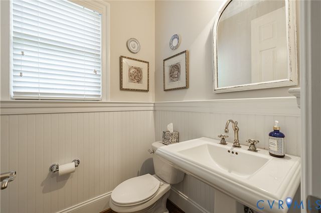 12917 Holmbank Ln, Henrico, VA 23233