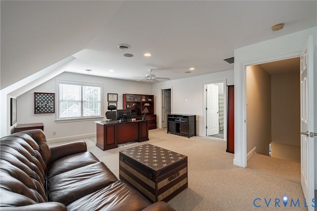 12917 Holmbank Ln, Henrico, VA 23233