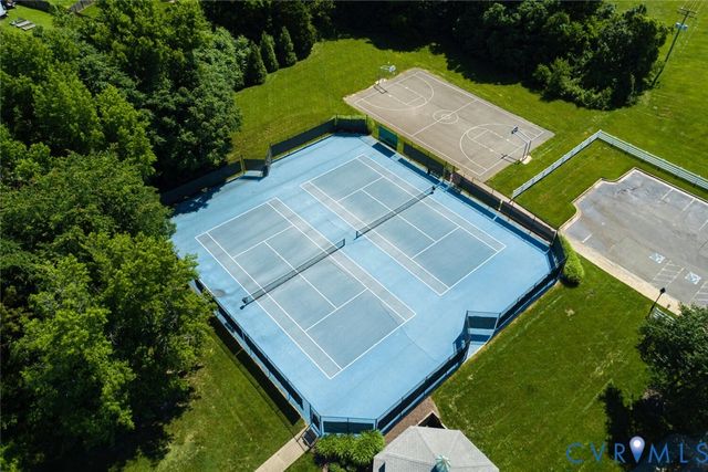 12917 Holmbank Ln, Henrico, VA 23233