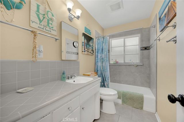 1819 W Olive Avenue, Fullerton, CA 92833