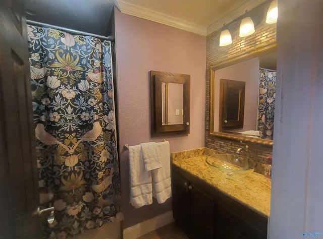 2701 Scenic Highway, Gadsden, AL 35904