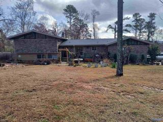 2701 Scenic Highway, Gadsden, AL 35904
