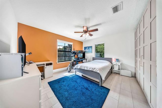 10195 NW 26th Street, Doral, FL 33172