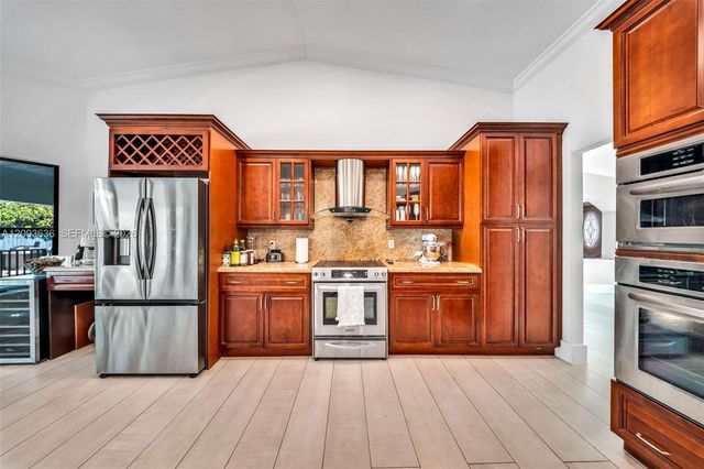 10195 NW 26th Street, Doral, FL 33172