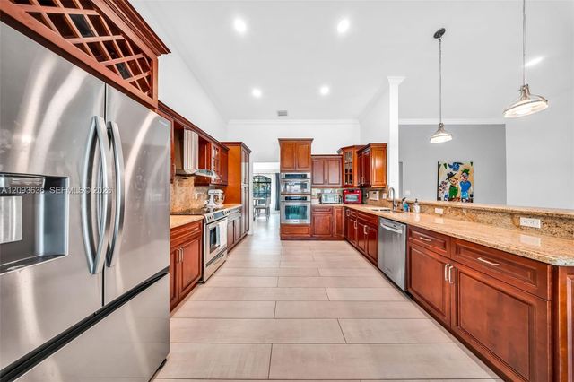 10195 NW 26th Street, Doral, FL 33172