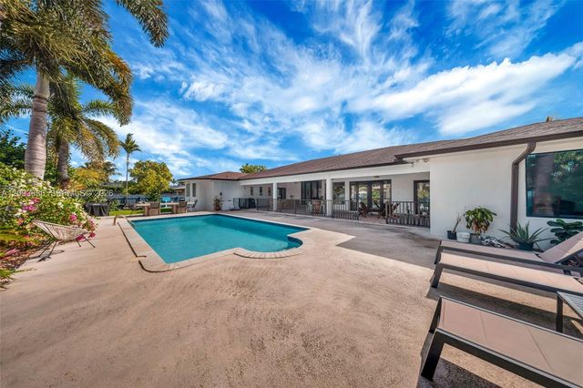 10195 NW 26th Street, Doral, FL 33172