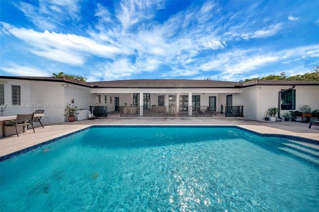 10195 NW 26th Street, Doral, FL 33172