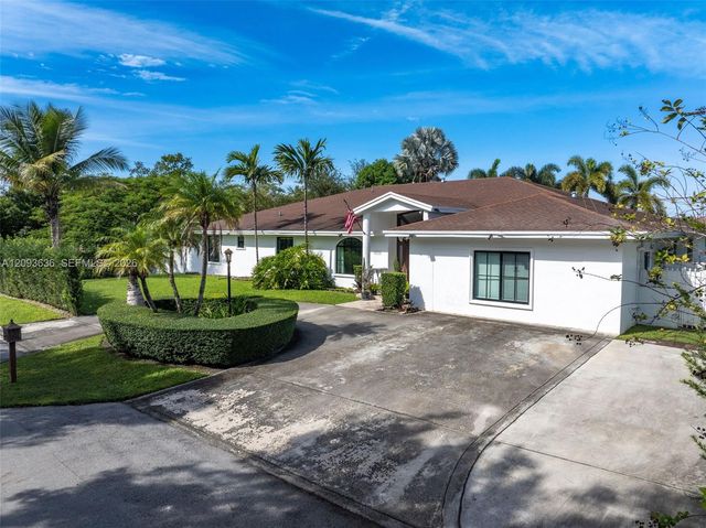 10195 NW 26th Street, Doral, FL 33172