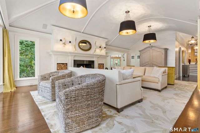 252 River Road, Deep River, CT 06417