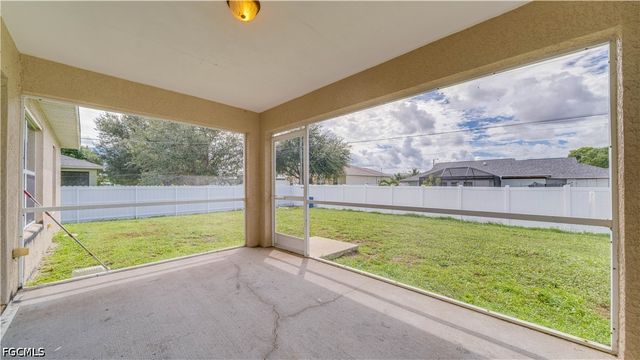 1406 NE 10th LN, Cape Coral, FL 33909