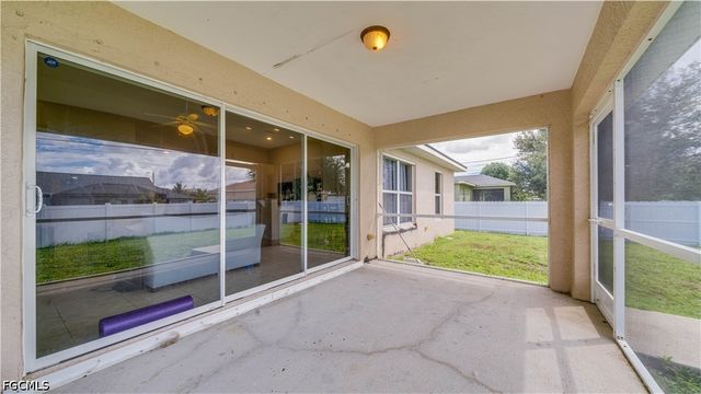 1406 NE 10th LN, Cape Coral, FL 33909