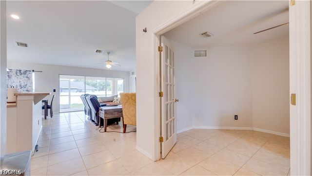 1406 NE 10th LN, Cape Coral, FL 33909