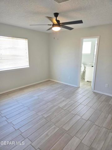 3280 MIKE GODWIN Drive, El Paso, TX 79936