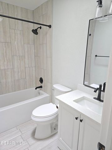 3280 MIKE GODWIN Drive, El Paso, TX 79936