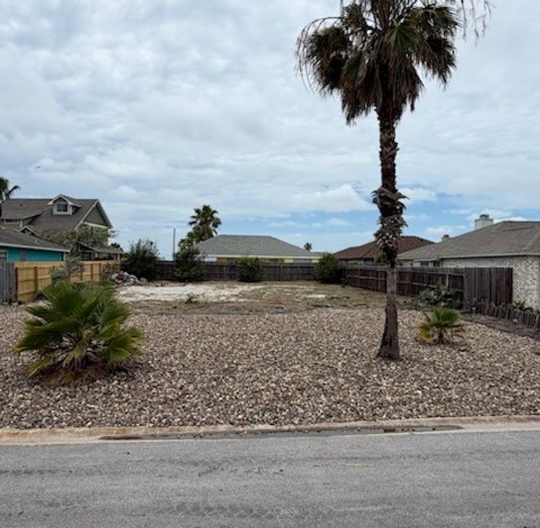 16125 Pionciana St, Corpus Christi, TX 78418 — exterior