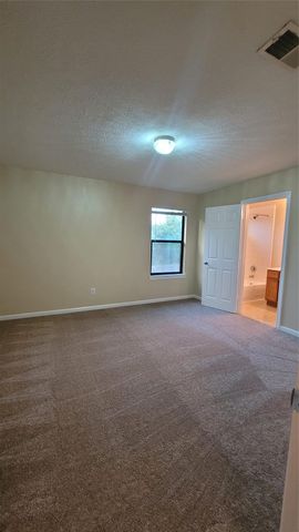 10223 Azalea Village, Houston, TX 77088