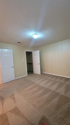 10223 Azalea Village, Houston, TX 77088