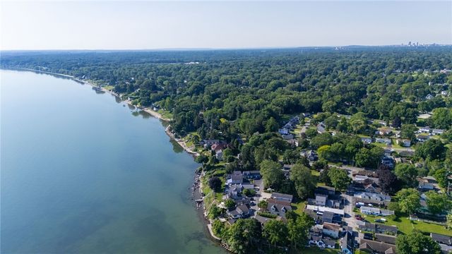 45 Tone Terrace, Irondequoit, NY 14617