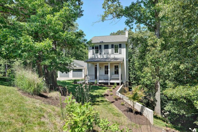 5246 Palmetto Bluff RD, Hardy, VA 24101