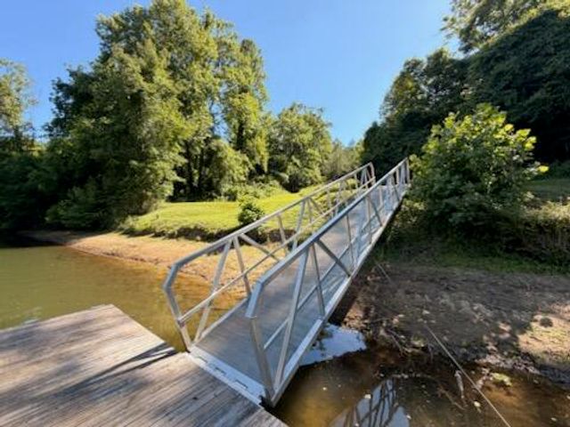 5246 Palmetto Bluff RD, Hardy, VA 24101