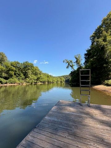 5246 Palmetto Bluff RD, Hardy, VA 24101