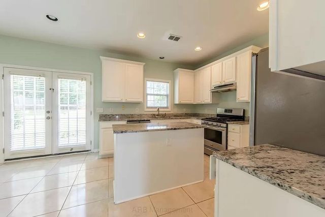3985 Shallowford Green Court, Marietta, GA 30062