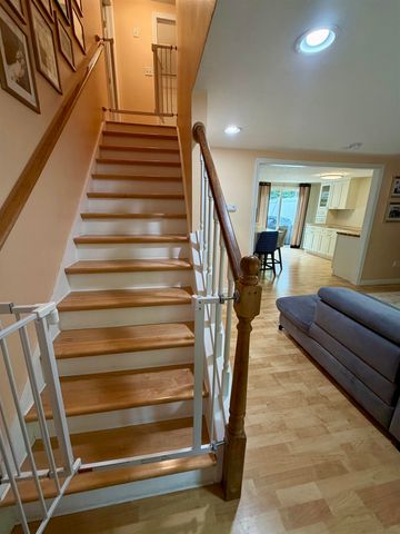 19A Deerwood Drive A, Amherst, NH 03031