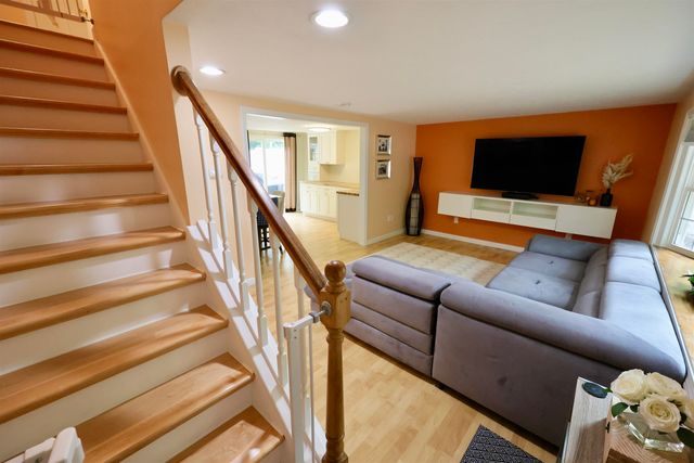 19A Deerwood Drive A, Amherst, NH 03031