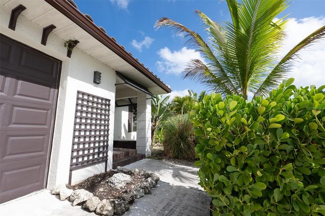 376 PORTOFINO DRIVE, Punta Gorda, FL 33950