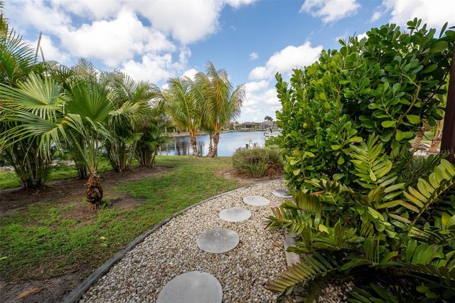 376 PORTOFINO DRIVE, Punta Gorda, FL 33950