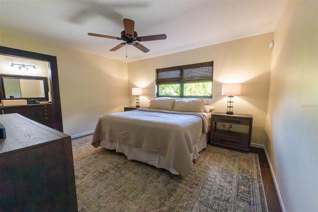 Image 15 of property listing at 376 PORTOFINO DRIVE, Punta Gorda, FL 33950