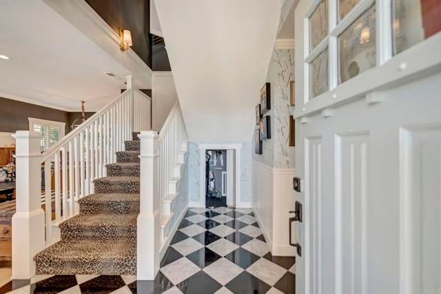 4620 Narragansett, San Diego, CA 92107