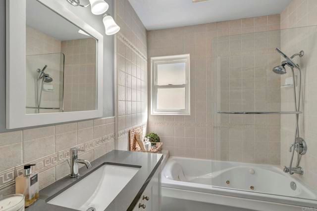 4620 Narragansett, San Diego, CA 92107