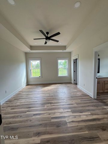 601 Sand Ridge Circle, Jonesborough, TN 37659
