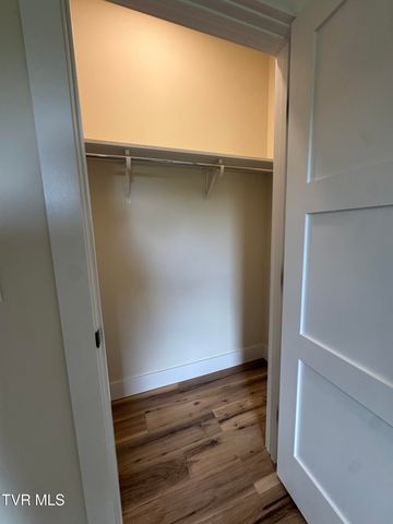 601 Sand Ridge Circle, Jonesborough, TN 37659