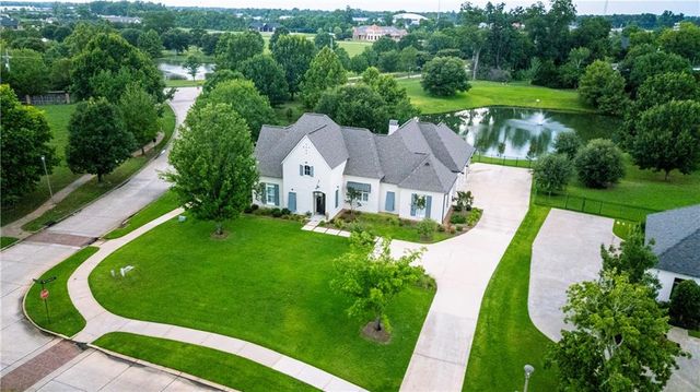 4728 COLLINSBURG Drive, Alexandria, LA 71303