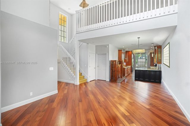 1282 Grant Ct, Hollywood, FL 33019