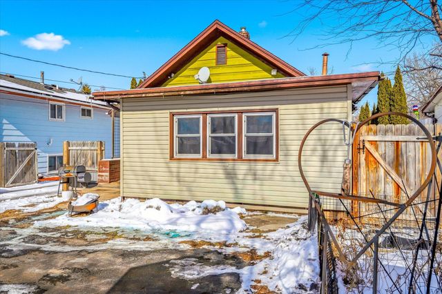 1108 45th Avenue NE, Columbia Heights, MN 55421